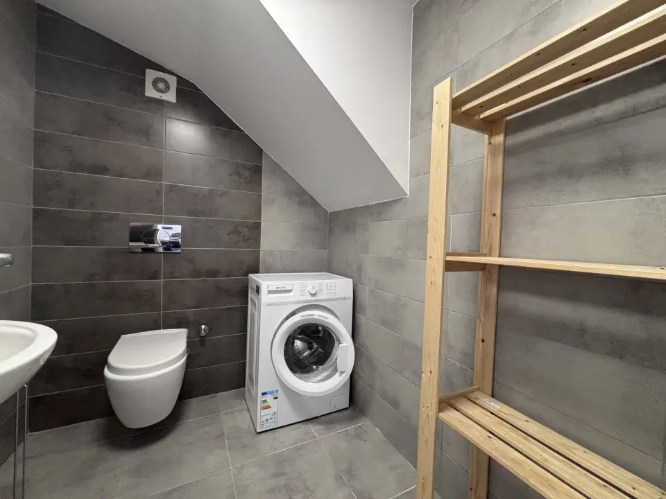 INCHIRIEZ PENTHOUSE NORTHLIGHT COSMOPOLIS img 7